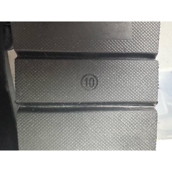 Seychelles Womens Sz 10 Vibe Check Leather Slip On Black Platform Puffer Sandals - Picture 10 of 10